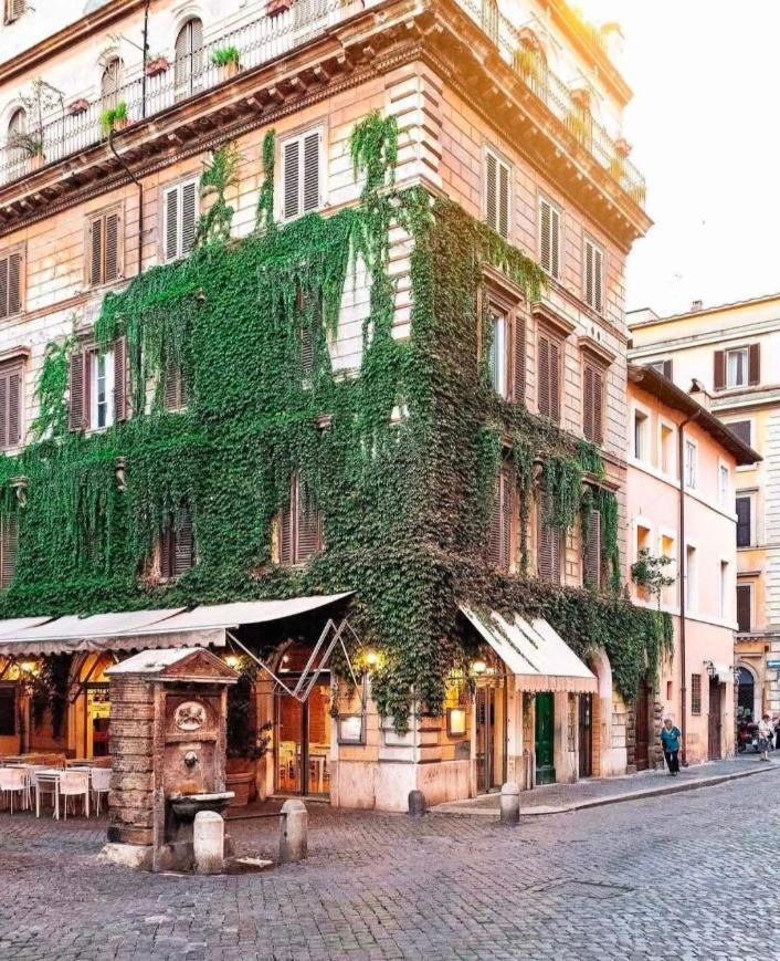 Borgo Pio San Pietro * Rome